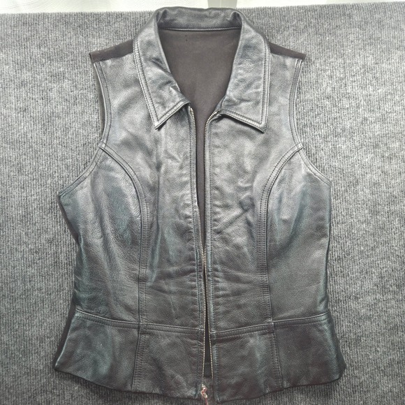 Wilsons Leather Jackets & Blazers - Wilsons Leather Womens Black Leather Front Zip Vest Size M